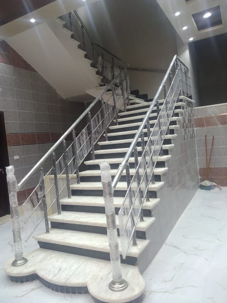 درابزين ستانلس ستيل لدرج رخامي
