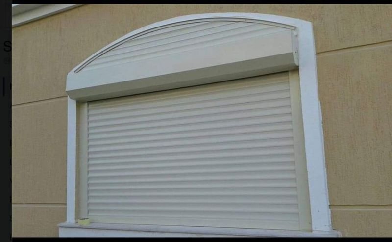 شتر بصندوق علوي مقوس